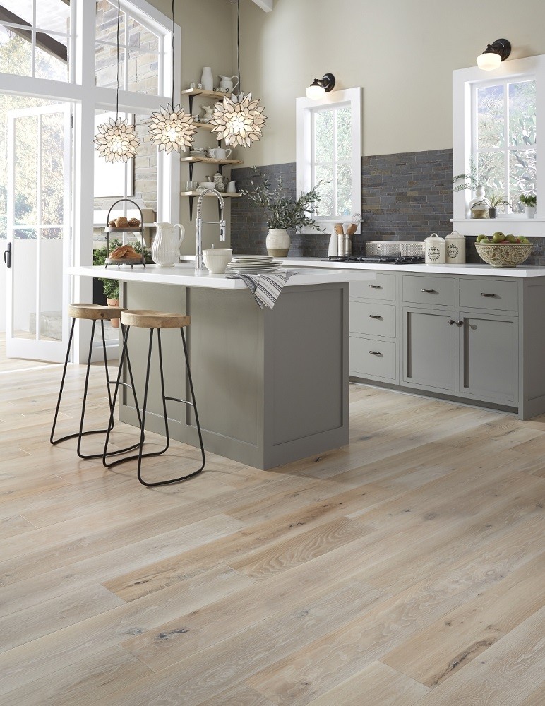 Trends In Flooring Light Hardwood, What Color Hardwood Floor With Grey Cabinets